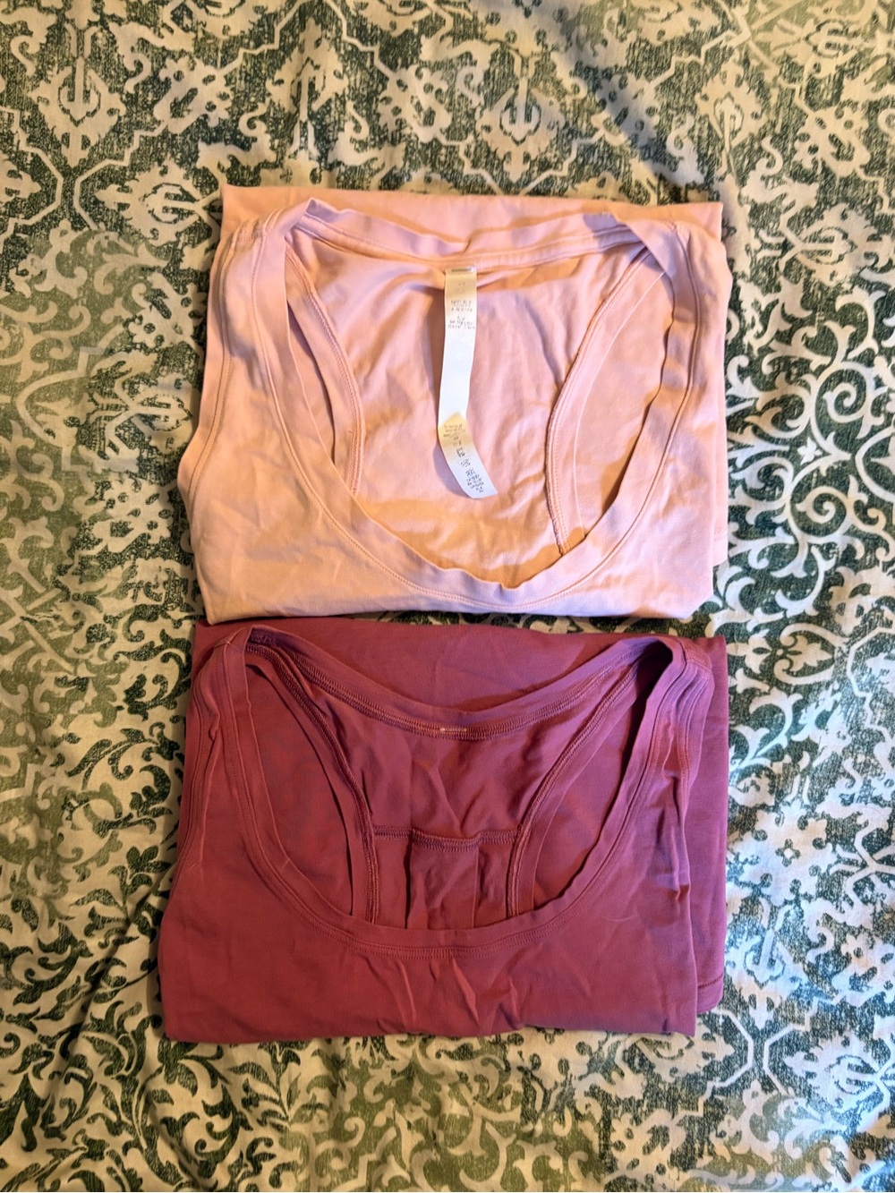 Lululemon Love Tank Top set of 2- Light Pink & Mauve